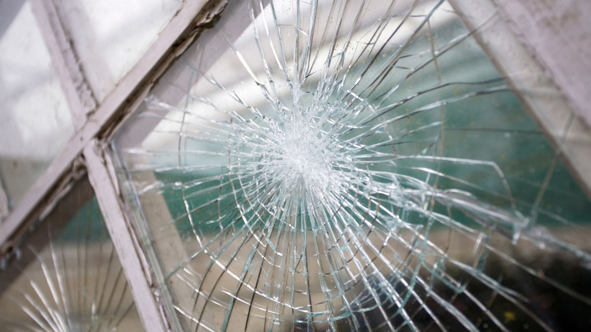 Does Renters Insurance Cover Broken Windows? G&G Insurance