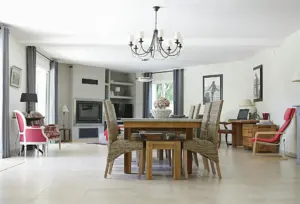 What Does Homeowners Insurance Cover?